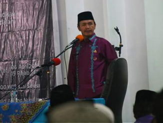 Asnel saat memberi sambutan.