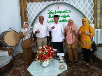 Bupati Gusmal bersama pengurus IDI Sumbar.