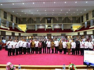 Foto bersama usai kuliah umum.
