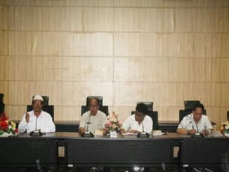 Rapat KPU Kota Padang.