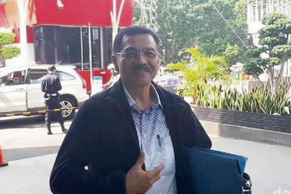 Gamawan Fauzi tiba di Gedung KPK, Jakarta, Selasa pagi