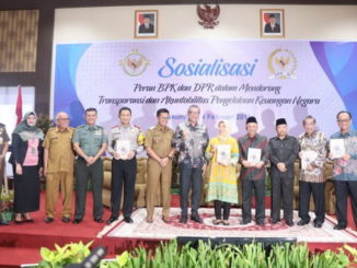 Isma Yatun, Refrizal Siumbang bersama Wako Riza Falepi dan unsur pimpinan di Pemko Payakumbuh.