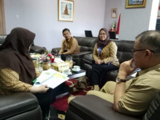 Nasrul Abit saat audiensi Kepala Badan Penyelenggaraan Jaminan Sosial (BPJS) Cabang Padang.