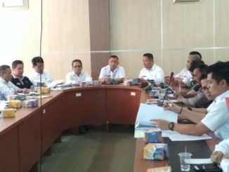 Rapat pembahasan masalah tambang galian C di Kab. Solok.