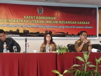 Sekda Sinjai saat menjadi nara sumber pada Rakor Keuangan Prov. Sulsel.