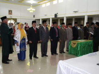 Pelantikan pejabat Eselon II Kab. Pasaman di Lubuk Sikaping.