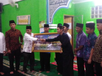 Penyerahan bantuan untuk Masjid Djamaluddin Koto Baru Kab. Solok.