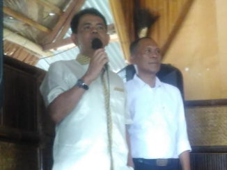 Nofi Candra bersama Efriyon Coneng.