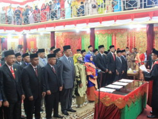 Pelantikan dan pengambilan sumpah Anggota DPRD Kab. Solok Periode 2019 0 2024.