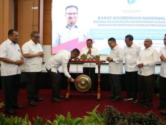 Pembukaan Rapat Koordinasi Nasional Bidang Kehumasan Kementerian Sosial dengan Pemerintah Daerah Provinsi, di Jakarta.