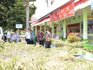 Peniniauan lapangan tim penilai tingkat Sumbar di Payakumbuh.