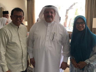 Prof Ganefri bersama Duta Besar Arab Saudi untuk Indonesia.