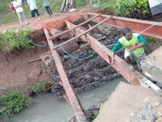 Jembatan di Lagan, Pessel yang ambruk.
