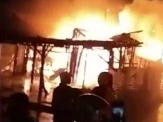 Rumah yang ludes terbakar.