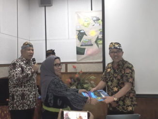 Hadiri Workshop di Univ. Udayana Bali, Indang Dewata Paparkan Kajian Lingkungan Hidup Strategis