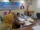 Ns.Arlina J.M.Kep sedang memeriksa SOP RSUD Prof,DR,MA,Hanafiah Batusangkar.