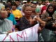 Pedagang Kaki Lima Gelar Aksi Di DPRD Padang
