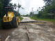 Proyek jalan yang dikritik oleh masyarakat setempat. Ruas jalan Propinsi yang terletak di depan Mapolres Kota Sawahlunto.