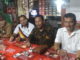 Irmai Hendri bersama Rahmat Wartira, Ketua Harian Pengprov Sumbar dan pengurus lainnya.