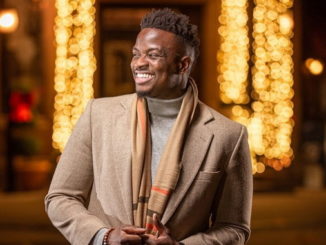 Jae Deen Penyanyi Islami Amerika.