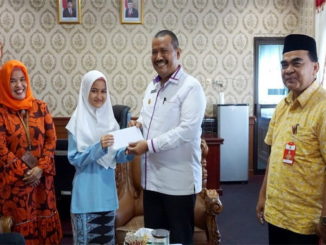 Pusda Indah Armydea dilepas Wakil Walikota Pariaman unruk mengikuti Ajang LIGA,