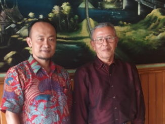 Febri Erizon bersama Maigus Tinus.