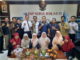Foto bersama guru dan nara sumber sosialisasi literasi diSMP Nurul Ikhlas.