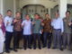 Para narasumber dan prserta workshop kepenulisan di Pariaman.