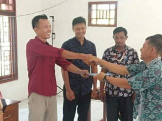 Serah Terima BUMDes Desa Goisoinan.