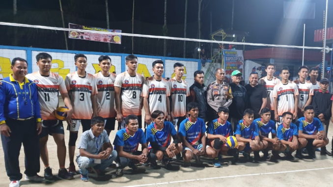 Tim Adi Putra dan Balta foto bersama.