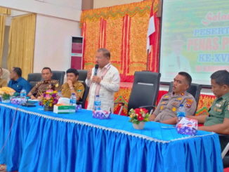 Bupati Ali Mukhni saat memberi sambutan.