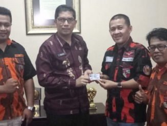 Deri Asta Walikota Sawahlunto