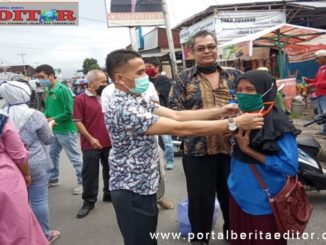 Pembagian masker oleh KPRI.