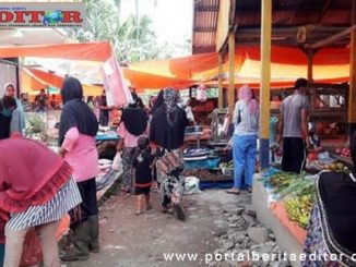 Suasana pasar Jum'at Bonjo pada masa PSBB.