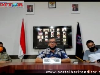 Wako Riza Falepi aat wawancara onlne dengan wartawan.