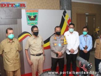 Kapolda bersama gubernur dan wakil gubernur Sumbar.