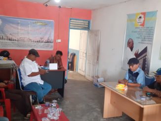 Pengurus BWKS saat melakukan rapat evaluasi.