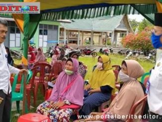 Penyaluran BLT di Tarung-Tarung.