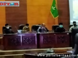 Pimpinan sidang paripurna DPRD Sumbar.