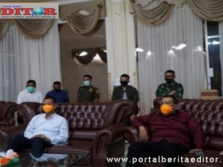 Wako Genius Umar saat mengikuti vicon.
