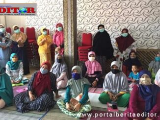 Latihan EMO DEMO bagi ibu hamil di Puskesmas Kuraitaji, Pariaman.