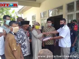 Penyerahan bntuan dana covid di Nagari Lubuk Gadang Timur.