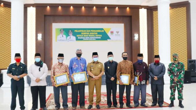 Pengurus Baznas Bukittinggi yang baru dikukuhka