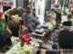 Dra. Zusneli Zubir, M.Hum dan Efrianto, SS, sedang diskusi bersama Drs. H. Ali Mukhni, Bupati Padang Pariaman.