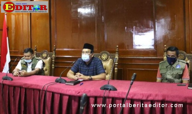 Gubernur Sumbar saat memimpin rak