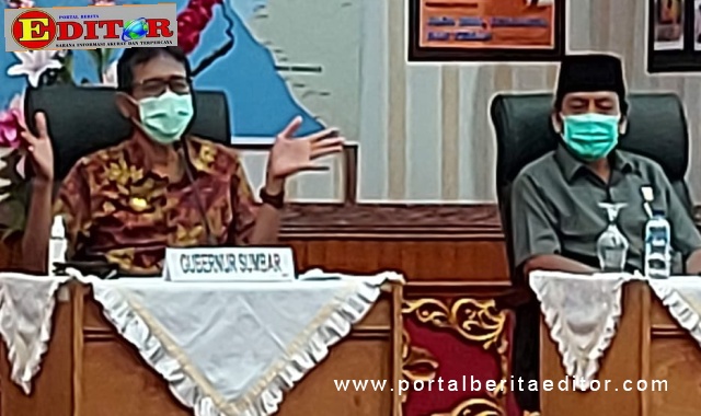 Irwan Prayito saat memberi penegasan.