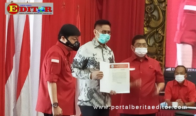 Pengembalian SK DPP PDI-P.