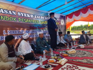 Bupati Gusmal saat memberi sambutan.