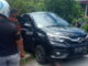 Mobil Sedan Honda Brio BA1449 IG yang ditabrak KA Sibinuang di Pariaman