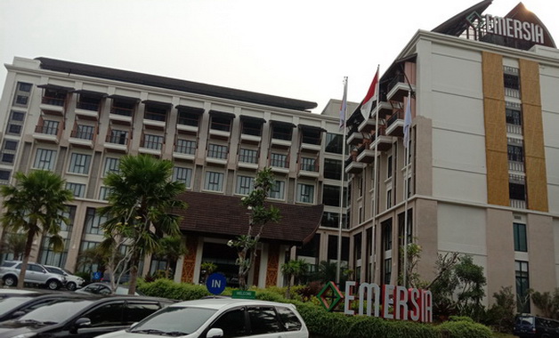 Hotel Emersia Batusangkar.